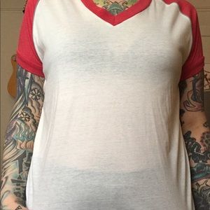 Camp Collection V-Neck Shirt vintage style large